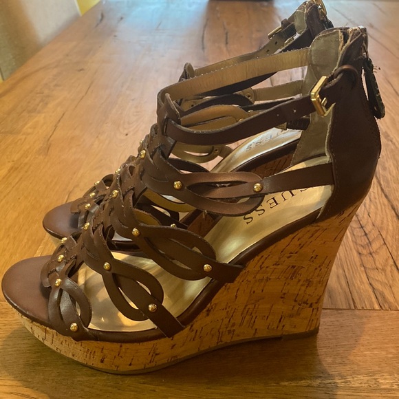 Guess Wedge Heel Size 7.5 - Picture 1 of 5